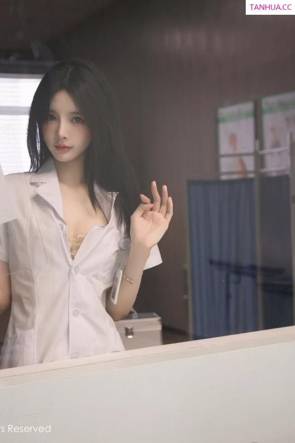 Carina Lee Carina布丁 [XiuRen]高清写真图 2025.04.24 No.10190 布丁wow 白色护士第50张图片